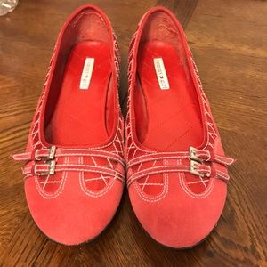 Red tommy girl flats